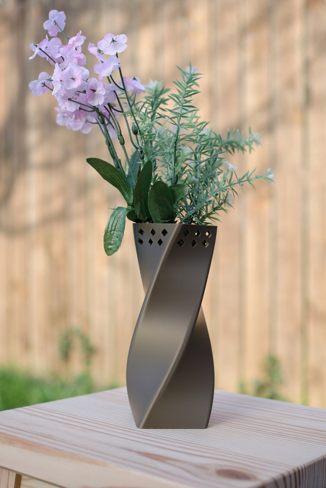 3D Printed Twisted Vase - Etsy