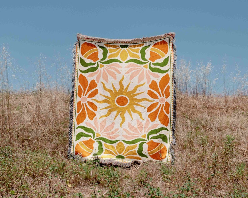 Sun Vintage Boho Hippy Beach Woven Blanket Throw Tapestry Cotton Knitted Wall Art Living Room Couch Bed Blanket image 1