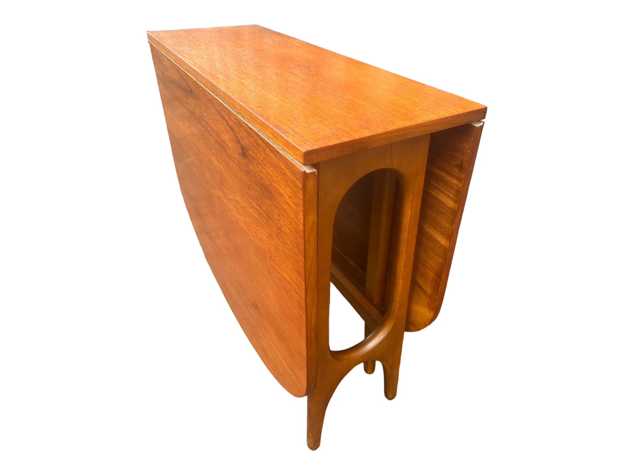 Mid century 2024 gateleg table
