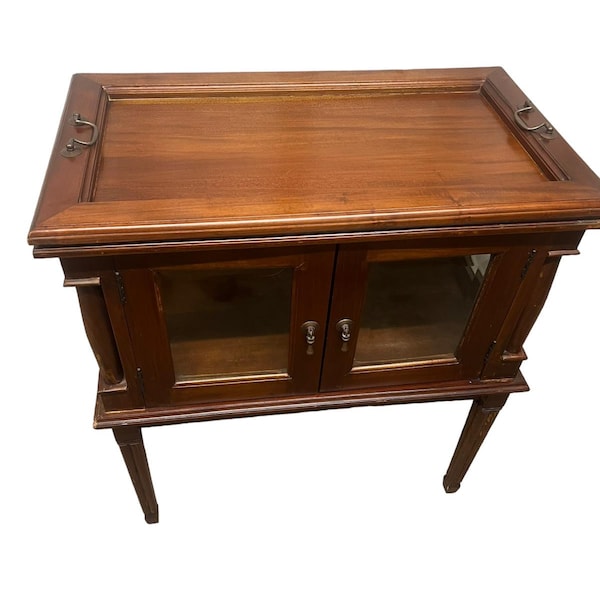 Reproduction Solid Mahogany Drinks Cabinet, Detachable Drinks Tray