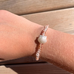 Pearl Seashell Pink Bead Bracelet|| Coastal Bracelet || Trendy Bracelet || Gift for Her & Teens