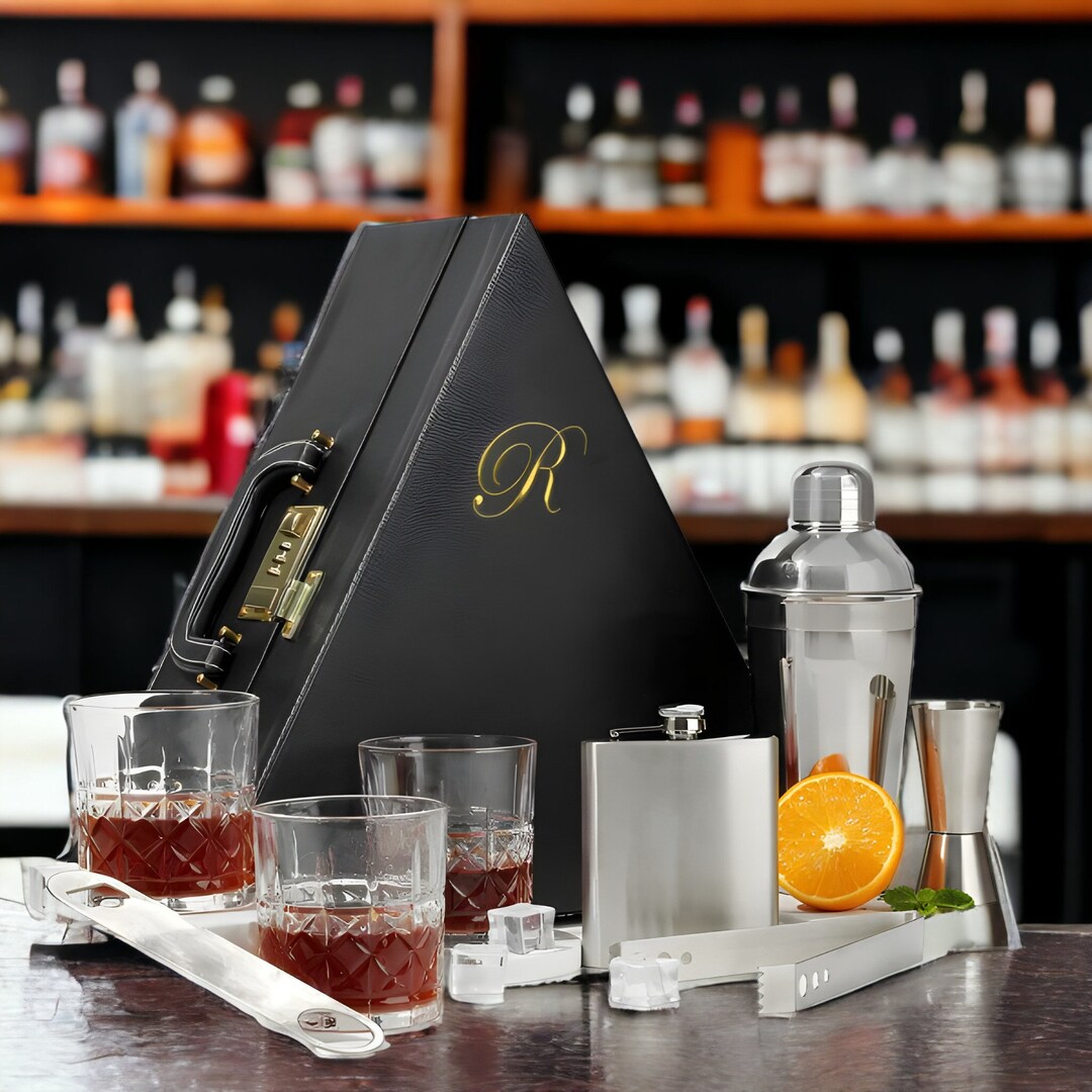 Personalized Portable Bar Set Leather Cocktail Shaker Set Etsy