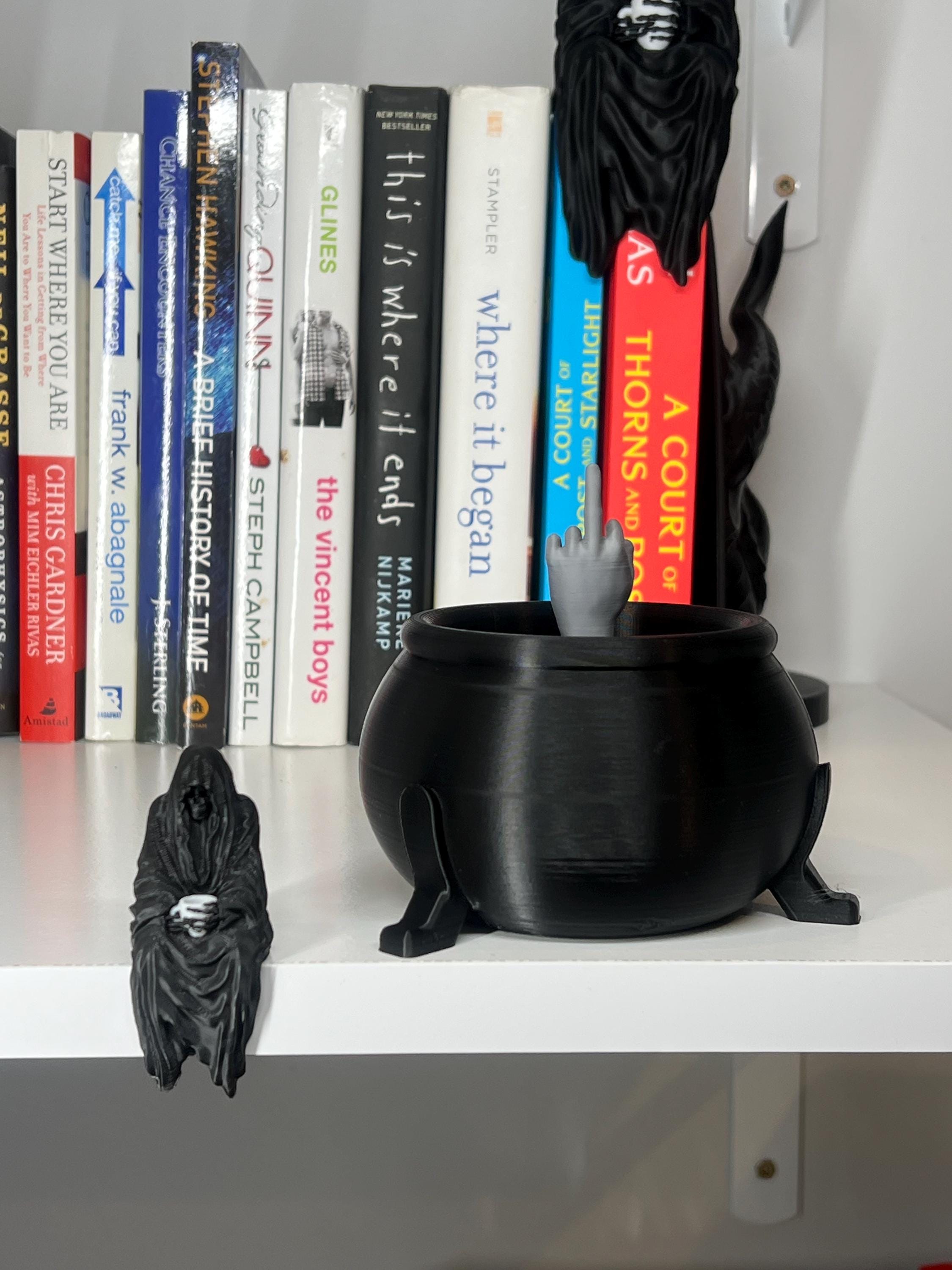 Girl in the Cauldron ACOTAR Decor | Spicy Booktok | Nesta Inspired