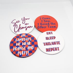Universiteit in Clemson, South Carolina-geïnspireerde oranje, paarse en witte Game Day-knoppen