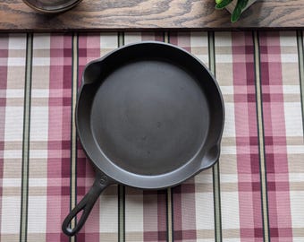 T. Eaton X107 Skillet