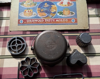 Griswold Patty Mold Set