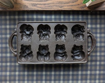 Teddy Bear Cast Iron Pan
