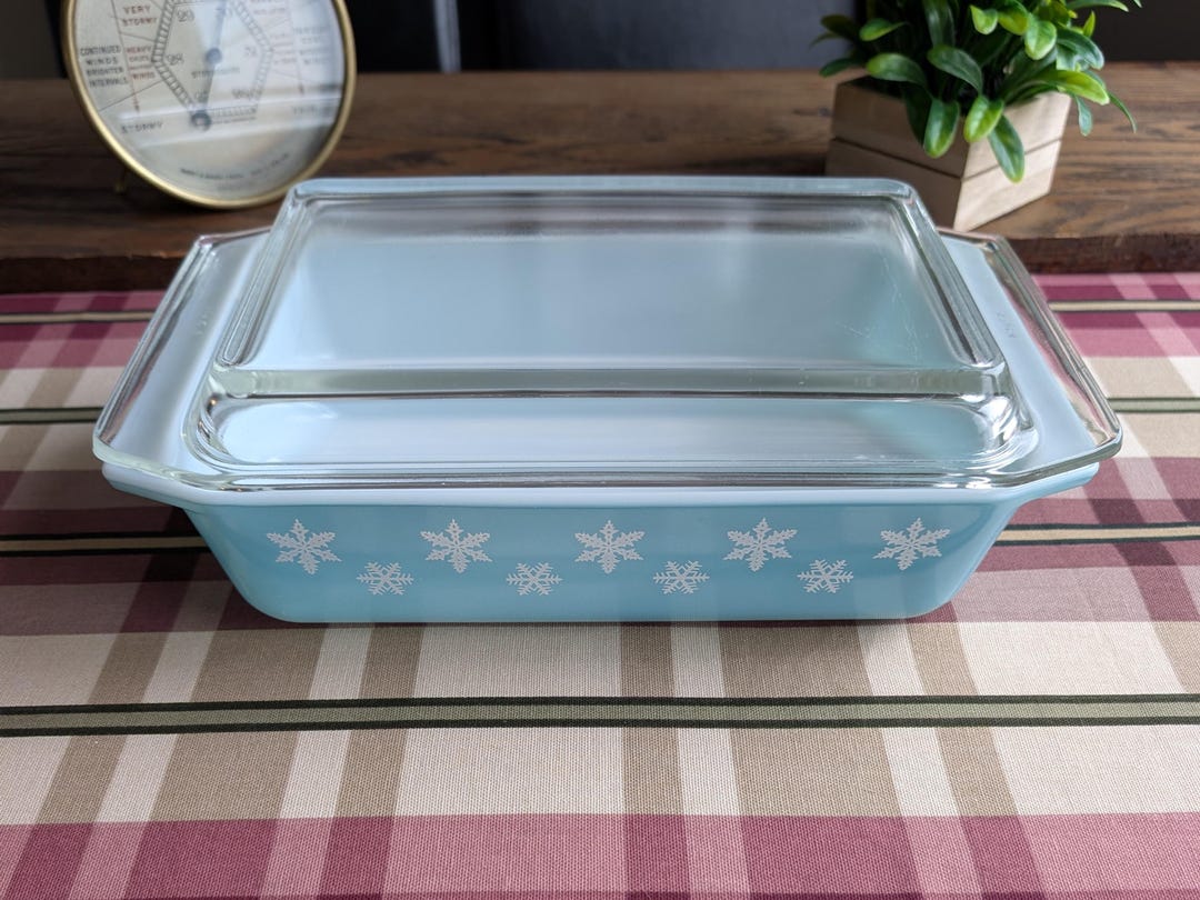 Pyrex Snowflake Advertisement Pyrex Turquoise Snowflake 575-B With Lid - Etsy