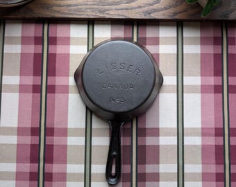 Lisser #3 Cast Iron Skillet