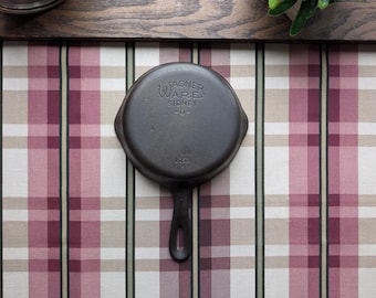 Wagner Ware Sidney #3 Cast Iron Skillet