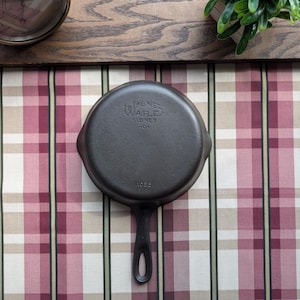 Wagner Ware Sidney #5 Cast Iron Skillet