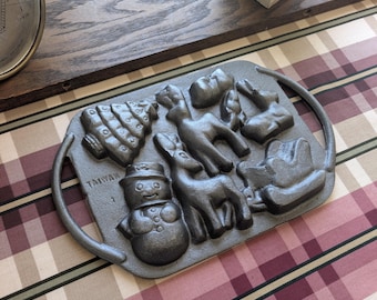 Cast Iron Christmas Pan