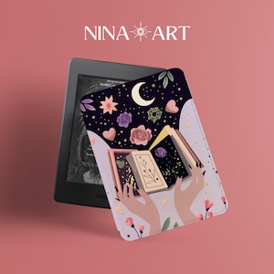Book Kindle Case, Reader Kindle Paperwhite Case 2021/2022 kindle cover 10th/11th Generation Cover, Book Collector, Book lover gift