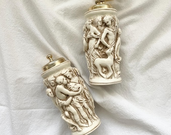 Vintage Made In Italy Novelty Salt and Pepper Grinders - Likely Unusued