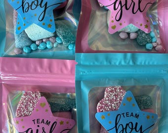 10x Gender reveal sweet pouch favours with Stickers