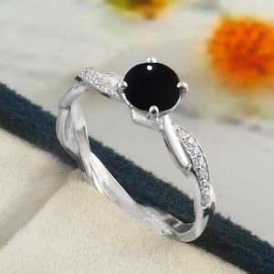Black Onyx & Moissanite Ring - 925 Sterling Silver Wedding Jewelry