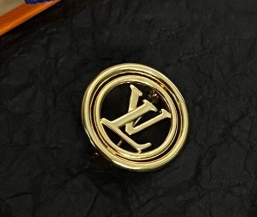 PotencyDiv — Louis Vuitton Brooch Lapel Pin