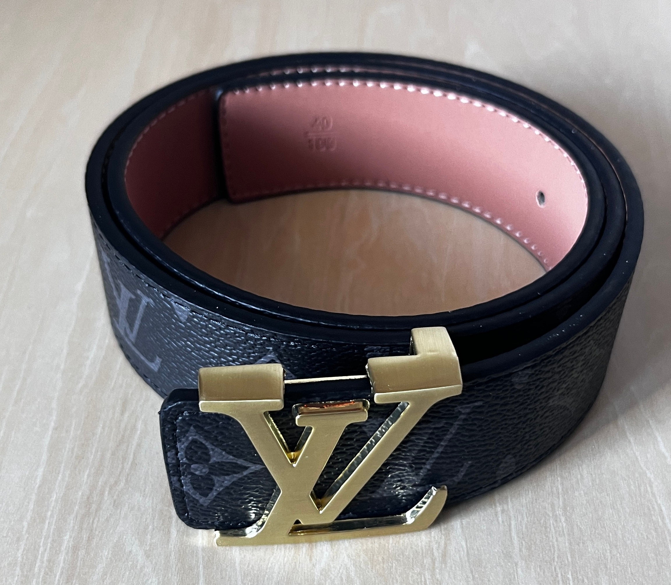Authentic* Louis Vuitton Reversible Iridescent/Black Belt 100/40