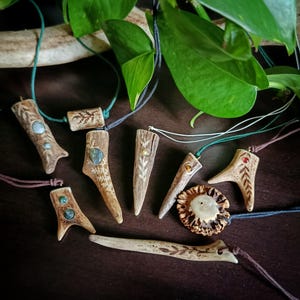 Colares com pingentes feitos de chifres de veado, rena, joias naturais, decoração étnica, colares boho góticos, pedra preciosa de chifre natural