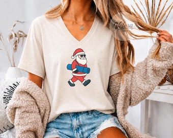 T-shirt de Noël pour femme, motif Pilates et yoga, col en V, style rétro, idéal pour les fêtes.