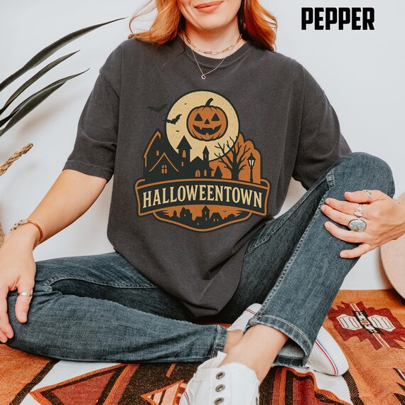Halloweentown Shirt - Retro Halloween Comfort Colors Shirt, Not So Scary Shirt, Aesthetic Halloween Town Est 1998 Shirt, Spooky Fall Shirt
