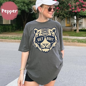 Camiseta gráfica del Tigre de Béisbol de Detroit / Camiseta unisex de béisbol de Detroit con colores cómodos / Camiseta vintage de fanático del béisbol, camiseta vintage de mascota del Tigre