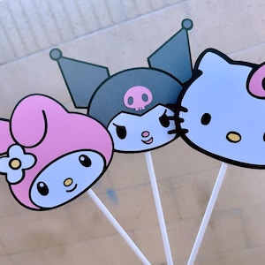 Kitty & Friends Centerpiece/Cake/Ramo Topper!