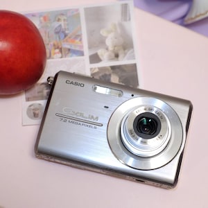 Casio EX-Z75 Exilim Silver | Tested vintage digicam digital camera 2000s CCD