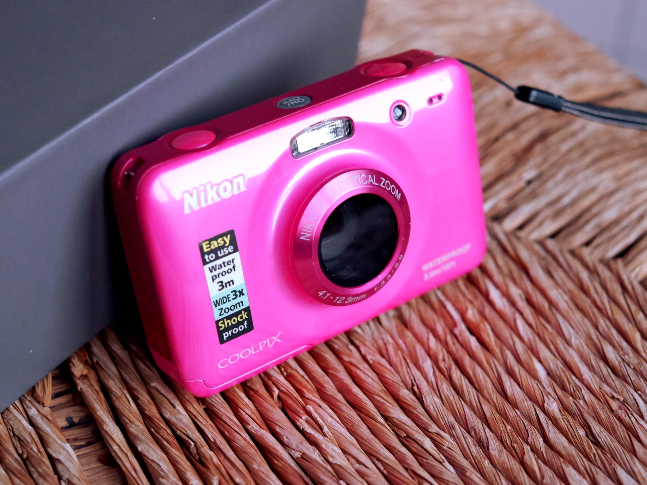 Coolpix S30 Nikon Coolpix Pink Camera Nikon Coolpix S30 Pink