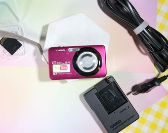 Vivid Pink Casio Exilim EX-Z80 | Tested 2000s vintage digicam with Handmade Beaded Charm