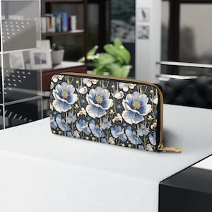 Portafoglio con cerniera Nocturnal Poppy - Stampa floreale, Design botanico indaco, Borsa vegana compatta, Regalo per lei, Piccolo organizer da viaggio