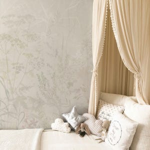 Dainty Ivory Botanical Wallpaper, Neutral Floral Peel and Stick Decor, Removable Beige Wallpaper for Bedroom, Nursery, Living Room, 5-158R