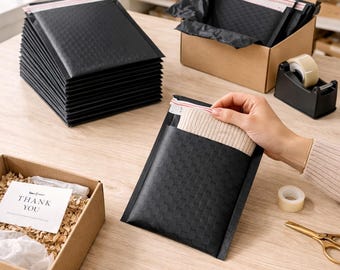 Black Bubble Mailers – 50 pcs | Waterproof Padded Envelopes