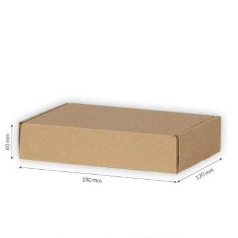 May include: A rectangular cardboard box in a natural brown color. The box measures 180 mm long, 120 mm wide, and 40 mm high. The box is empty and ready for use.