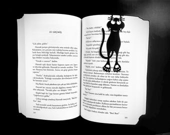Black Cat Metal Bookmark: Minimalist Book Lover Gift
