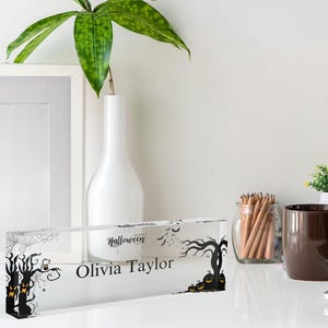 Halloween Name Plate, Acrylic Name Plate, Trick or Treat Name Sign, Personalized Sign, Gift for Halloween, Gift for Friend, Birthday Gift