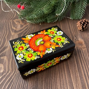 Handbemalte Petrykivka Einzigartige Holzschmuckschatulle, Holzschmuckschatulle, Handbemalte Schmuckschatulle, Einzigartige Geschenkbox, Holzdekor für Frauen