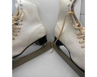 Rally Pro White Ice Skates Figure Skating Boots Women Size 8 Vintage