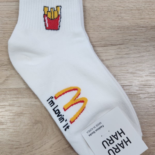 Jolies chaussettes coréennes McDonald's !
