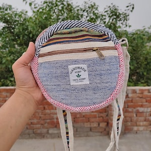 Hemp round Shoulder Bag Purse with zipper, Travel Gift, Sling bag, Makeup Bag, Coin Purse, Hemp Wallet, lightweight hemp purse, gift for her