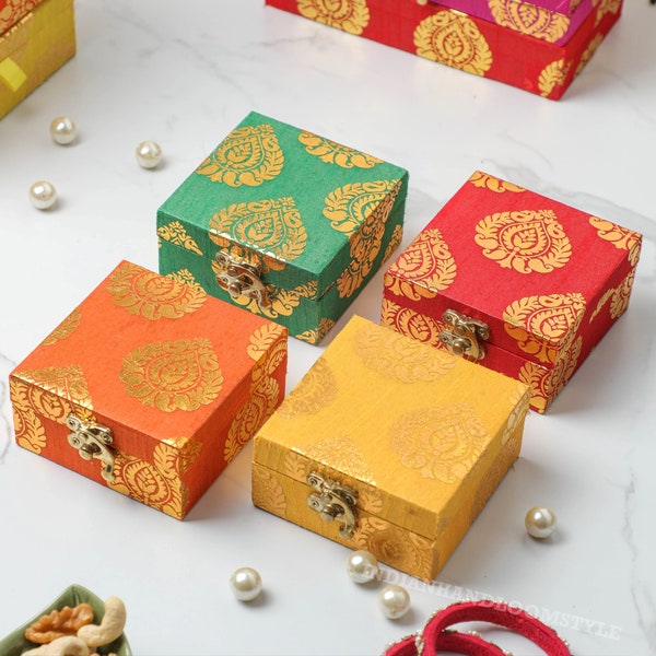Scatole dolci indiane, regali Diwali, scatola regalo indiana, set regalo scatola, regalo di ritorno, bomboniera, regalo di matrimonio, gioielli in scatola, scatola per regalo, anello in scatola