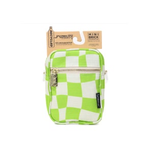 FYDELITY - Bolso bandolera pequeño para mujer o hombre / Regalo retro de moda / Bonitos bolsos bandolera hechos con rPET reciclado / Elegante diseño de cuadros verdes