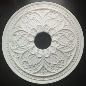 Medalhão de teto personalizado 64