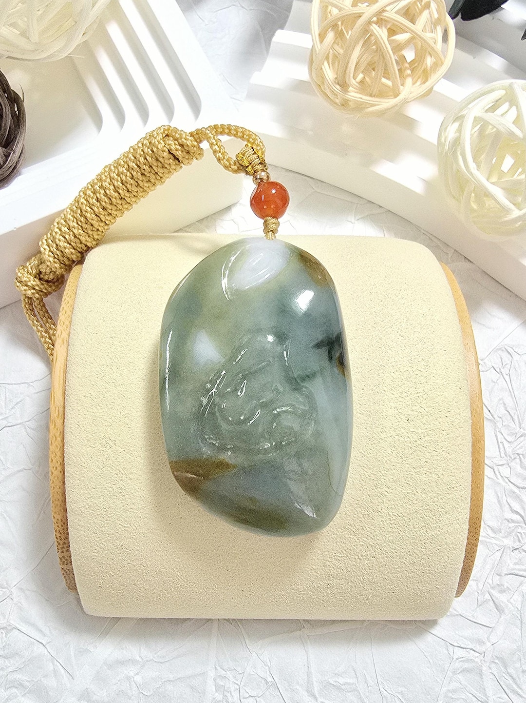 グレードAのビルマ産翡翠ペンダント – 緑と赤の原石 - Etsy 日本