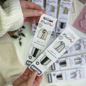 KnitPro Häkelnadel, Einendige Nadel mit buntem Plastikgriff, Goldene und silberne Aluminiumhaken von 2.0 mm bis 12.0 mm, Häkelwerkzeug