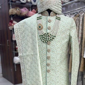 Excellent Sherwani for men, Green Luxury stylish Sherwani,  wedding wear Sherwani  for men, Ethnic Wedding Wear Sherwani, Groom Sherwani,