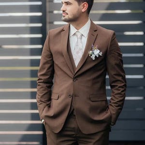 Men&#39;s Premium Brown Three piece suit for Wedding, Groom and Groomsmen suit, Engagement prom suit ,Occasion wear suit, Slim Fit Suit