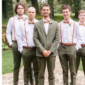 Oliwkowozielony męski garnitur: dwuczęściowy garnitur ślubny o dopasowanym kroju