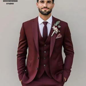 Burgundy men Notch Lapel 3 piece suit, Business suit, occasion - Wedding Groom and Groomsmen engagement Prom party wear suit, Formal suit
