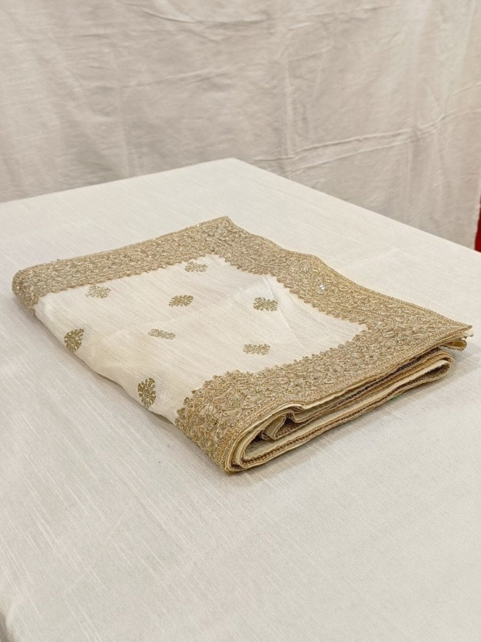 groom sherwani shawl